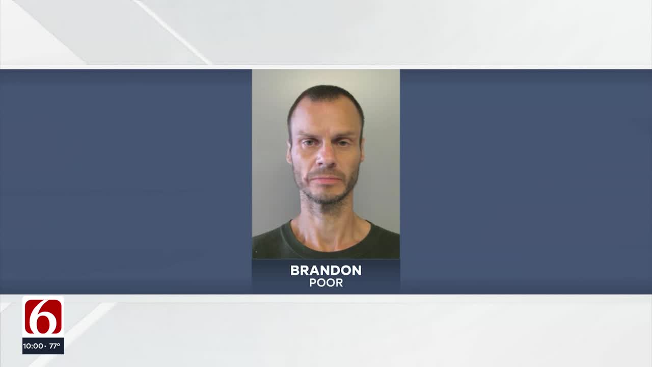 Man arrested, accused of stabbing good Samaritan outside Tulsa donut shop