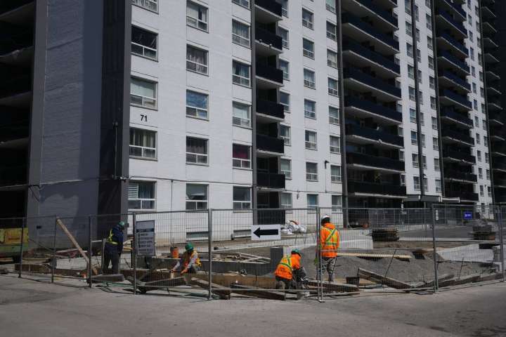 Toronto tenants, landlord reach agreement after lengthy rent dispute, eviction threat