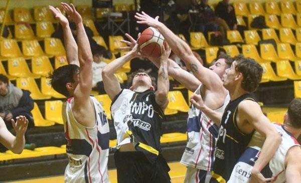 Olimpo le cerró la puerta en la cara a Napostá y se fue solo para arriba
