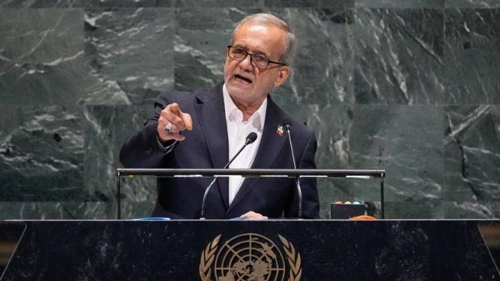 Irán acusa a Europa de buscar "subyugar" a su país "con sus sanciones y falsos argumentos"