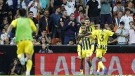 Sangre, sudor y victoria: el Real Oviedo asalta Mestalla