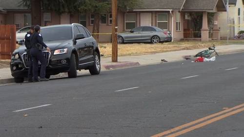 Teen bicyclist struck and killed following crash in central Fresno, police say