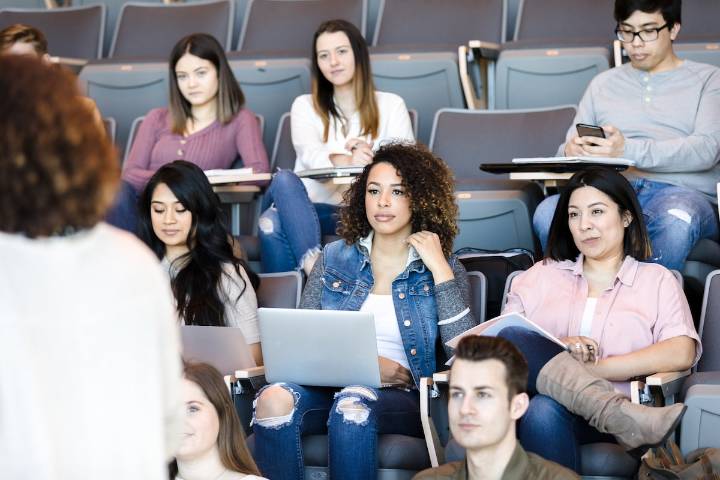 Professors experiment as AI becomes part of student life