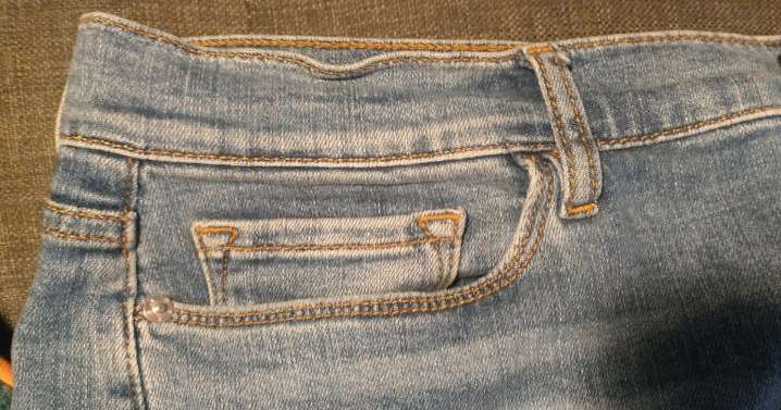 Here's Why Jeans Really Have That Tiny Pocket