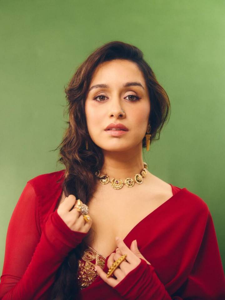 Shraddha Kapoor Lights Rashmika’s Night with Fire