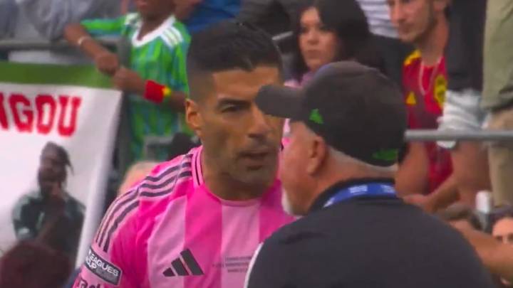 Luis Suárez, en el ojo del huracán, tras escupir a un rival en la final Inter vs Seattle