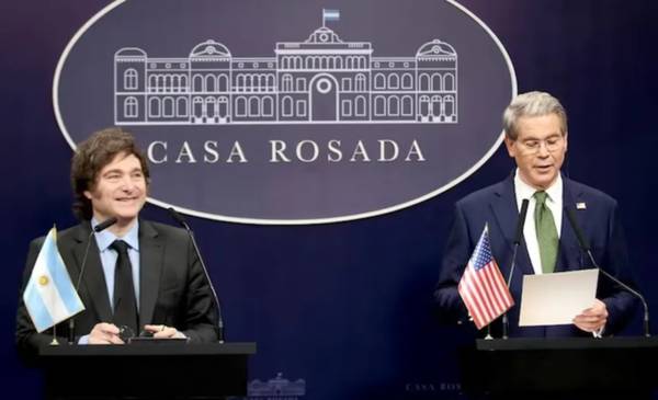 Argentina negocia un préstamo con EEUU para pagar vencimientos de deuda