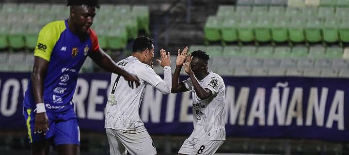 Resultados, goles y clasificación de la jornada 11 del Clausura 2025