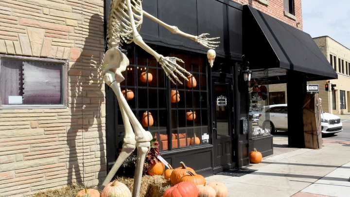 Grim Brewer's arm stolen from Nocturnal coffee house