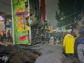 Inician trabajos de reparación tras retiro de camión refresquero que cayó en socavón en Iztapalapa