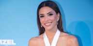 Eva Longoria, en su foto más natural, posa a cara lavada y despeinada después de cocinar sus 'cinema rolls'