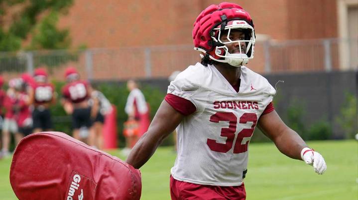 Why Oklahoma defensive end was ejected vs. Temple