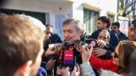 Máximo Kirchner votó en La Plata: "Me preocupa más lo que hace Caputo que lo que hace Karina Milei"