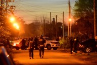 Amplio despliegue policial a la espera de un contacto con el agresor en el barrio Libertad