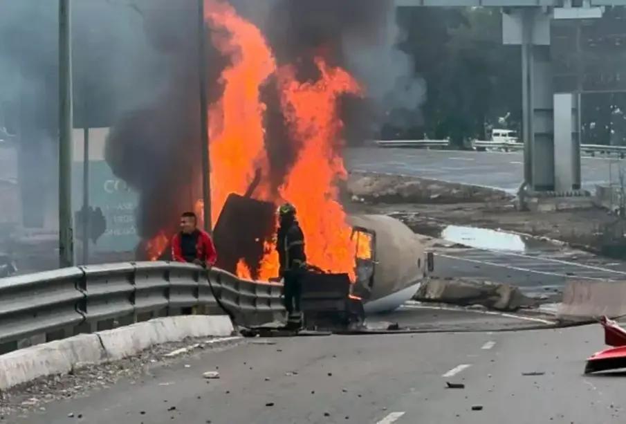 ¿Realmente explotó? Un profesor de la UNAM explicó qué pasó realmente con la pipa de Iztapalapa