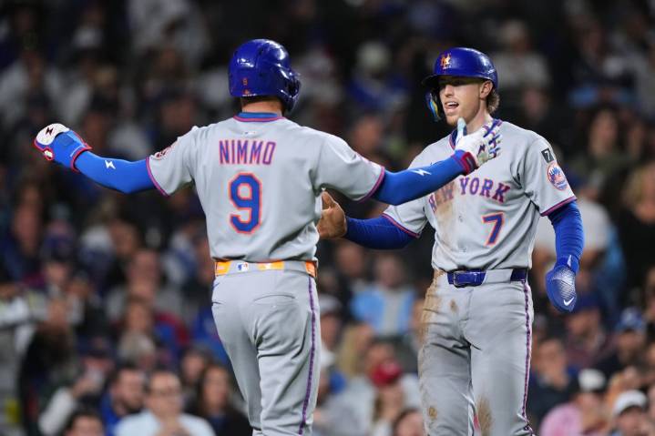 Mets keep postseason dream alive after offense helps secure series win vs. Cubs