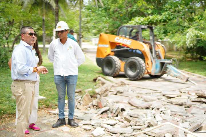 Alcalde Dumek Turbay transforma el parque Apolo tras 31 años