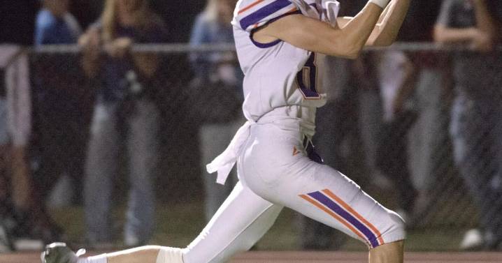 Kehoe, Ironmen run away from Central