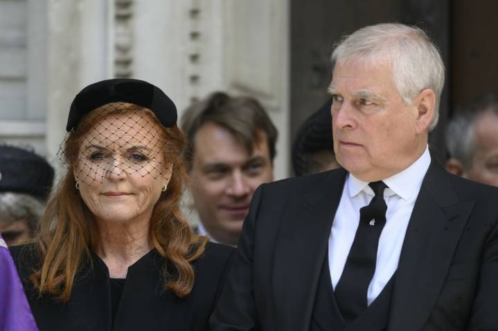 Cele|bitchy | Sarah Ferguson sent Jeffrey Epstein an email apology full of flattery in 2011