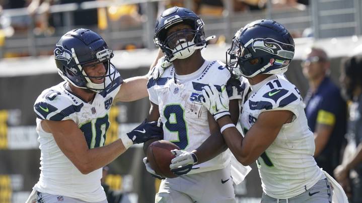 Opportunistic Seahawks take advantage of Steelers miscues in 31