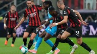 Marce De Bruyne de penalti y el Milan está con 10: hay mucho partido
