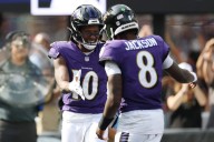 Jackson throws 4 TD passes, and the Ravens close strong in a 41