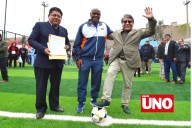 Gobierno Regional inauguró remodelada cancha sintética en Politécnico de Ventanilla para beneficio de más de 700 estudiantes
