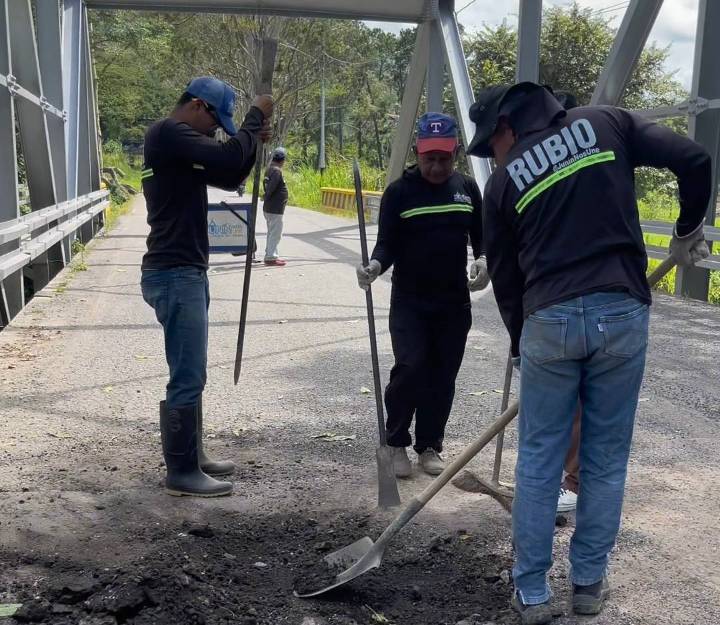 Inician trabajos de asfaltado en el municipio Junín