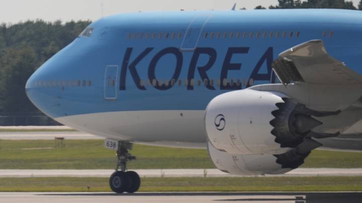 South Korean workers detained in immigration raid leave Atlanta and head home