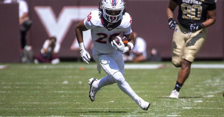 Drones, Hokies roll to 38-6 win over Wofford