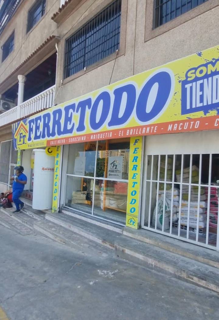 Ferretodo se viste de Navidad con ofertas para renovación del hogar