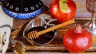 When is Rosh Hashanah and Yom Kippur in 2025?