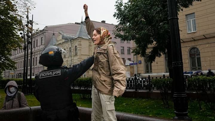 UN human rights expert says Russia steps up repression to silence opposition to war in Ukraine