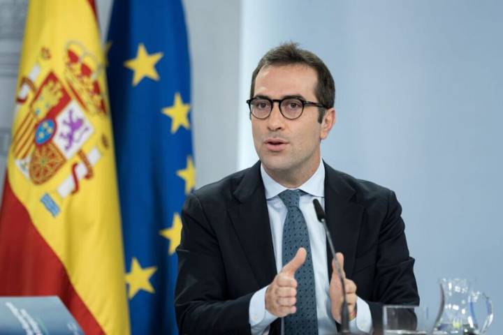 El Gobierno eleva su previsión de crecimiento económico