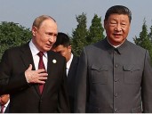 Durante imponente desfile militar: micrófonos captan a Xi Jinping y Vladímir Putin hablando de la inmortalidad