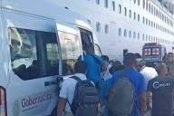 Crucero rescata a 10 cubanos frente a las costas de Mahahual en Quintana Roo