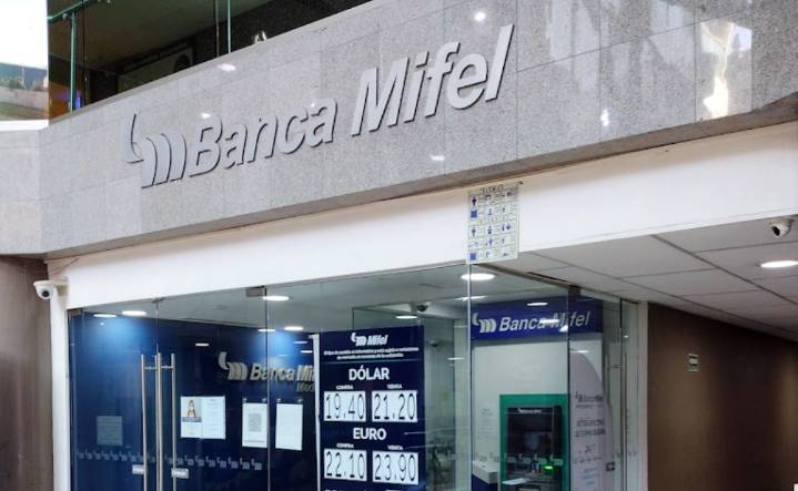 Mifel desiste compra de Vector de Alfonso Romo