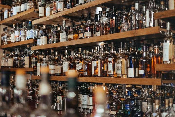 South India Accounts For 58% Of All-India Whiskey Sales; Karnataka Leads With 17% Share