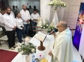 Con fe y devoción trabajadores de la cementera Cerro Azul veneran a la Virgen del Valle