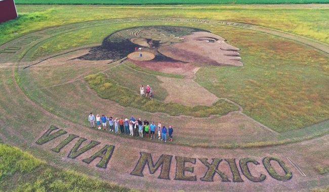 Crea artista estadounidense obra monumental en honor de la mujer indígena mexicana