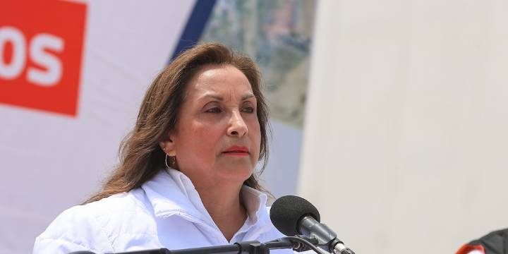 Dina Boluarte reafirma que no renunciará y advierte sobre Elecciones 2026: “No demos un salto al vacío”