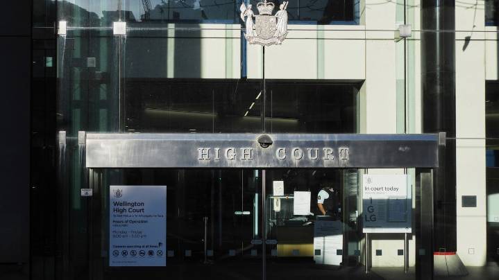 Jury mulls a verdict for a man accused of killing 5 by setting fire to a New Zealand boarding house