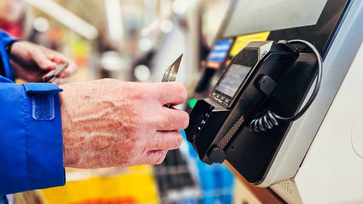 Self-checkout kiosks in Long Beach may be closing over new city ordinance