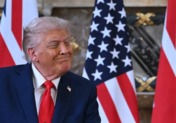 David M. Drucker: How popular is Trump? Population enough to win the midterms