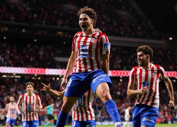 Vence Atlético de Madrid agónicamente al Rayo Vallecano
