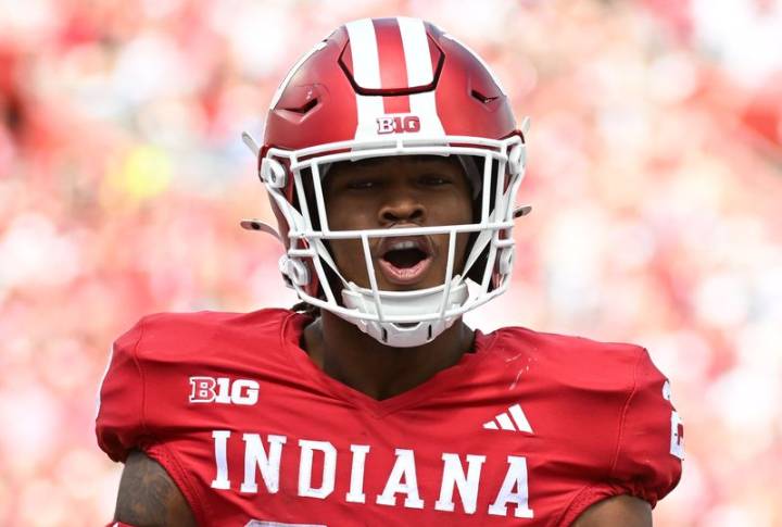 Indiana loses RB Lee Beebe Jr. (knee) for rest of season