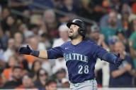 Suárez homers and Woo exits after 5 innings as Mariners beat Astros 4-0 to take over 1st in AL West – Winnipeg Free Press