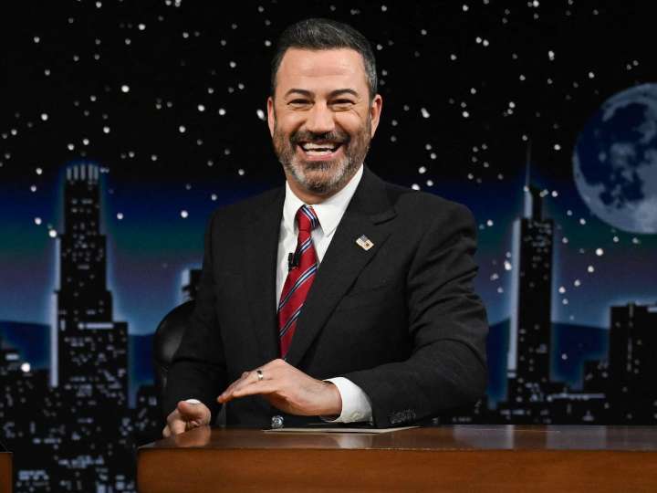 Mass. Sen. Warren: Nextstar, Sinclair’s refusal to air Jimmy Kimmel’s return ‘reeks of corruption’