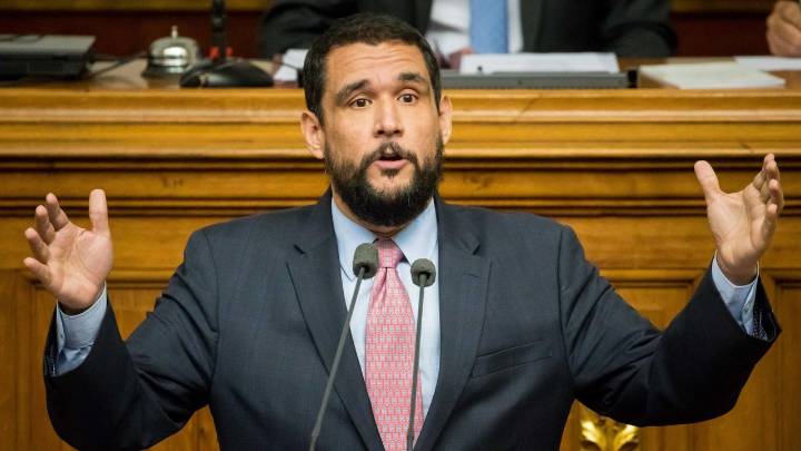 "Nicolás Maduro tiene una máquina de triturar derechos humanos": Juan Miguel Matheus, diputado de la legítima Asamblea Nacional de 2015