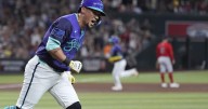 Carroll hits 30th home run and Diamondbacks pull away late to beat Red Sox 10